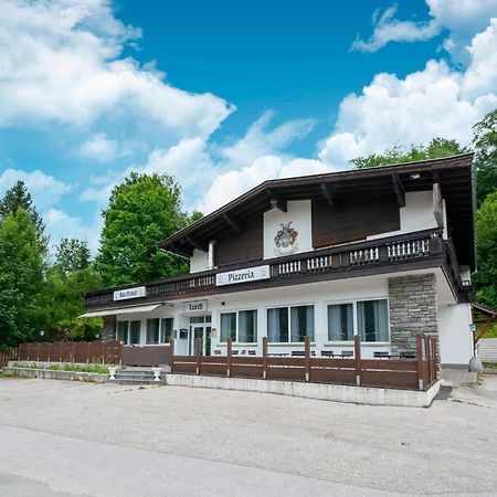 Property In Kirchbichl Bagian luar foto