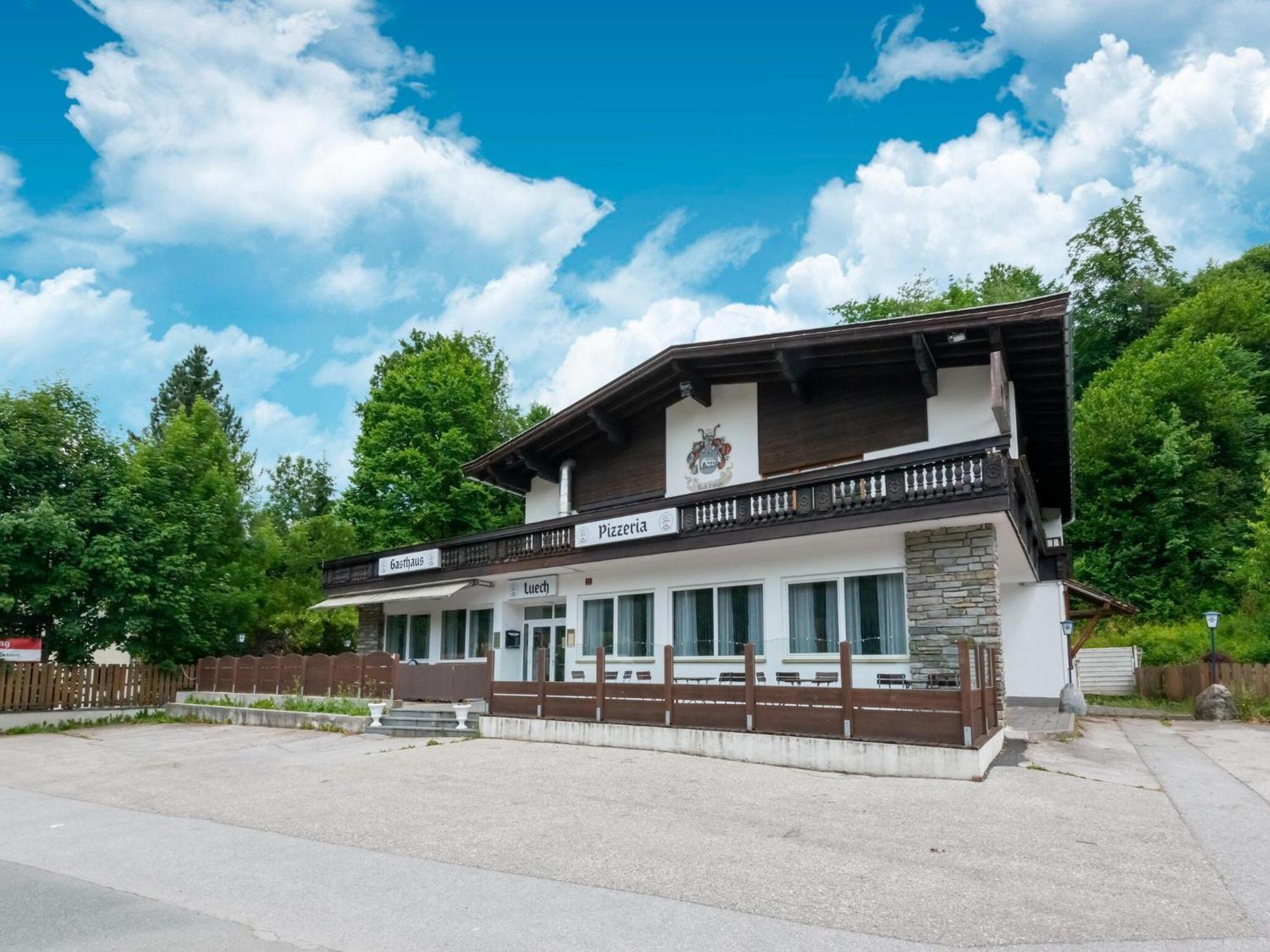 Property In Kirchbichl Bagian luar foto