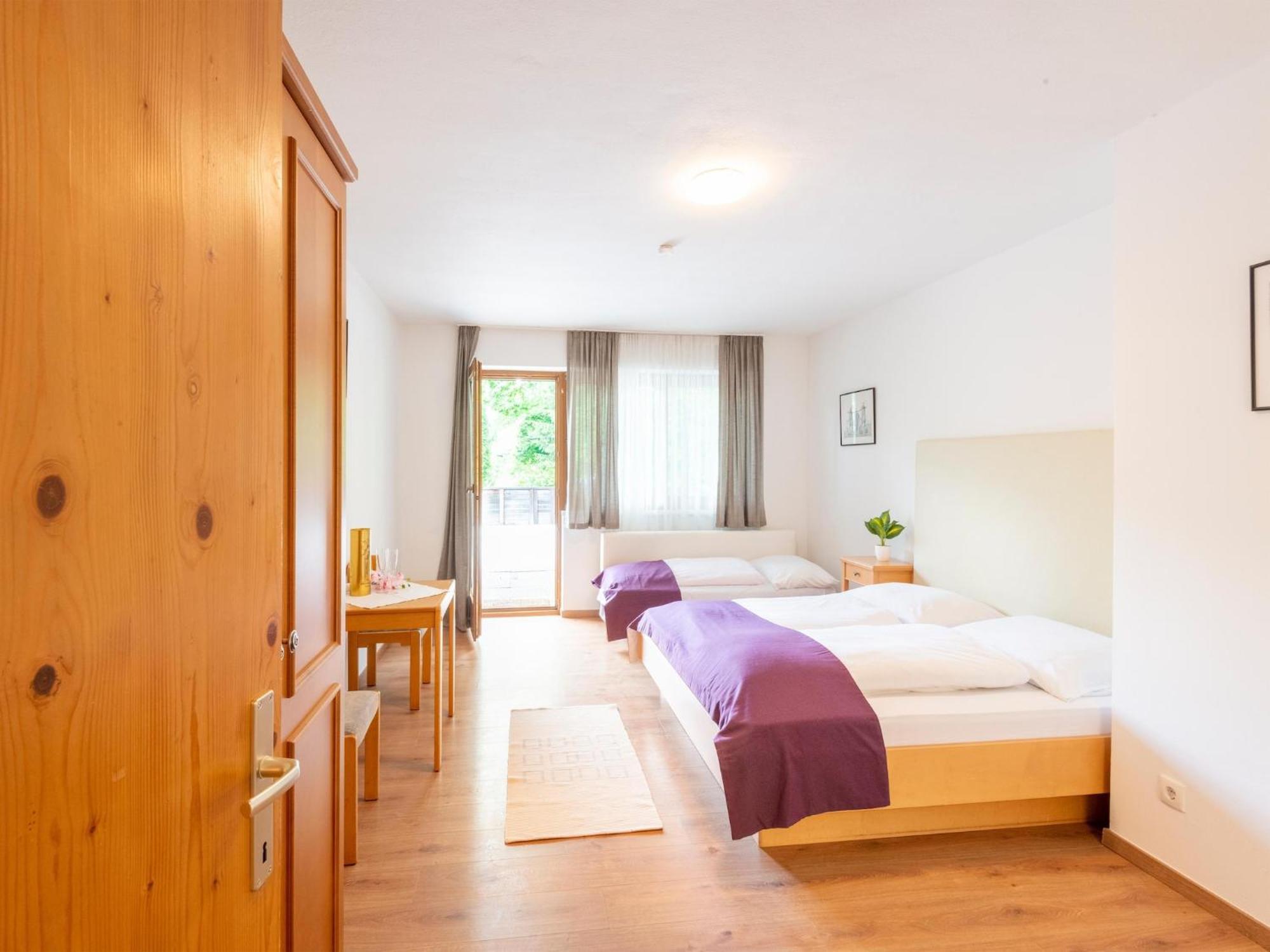 Property In Kirchbichl Bagian luar foto